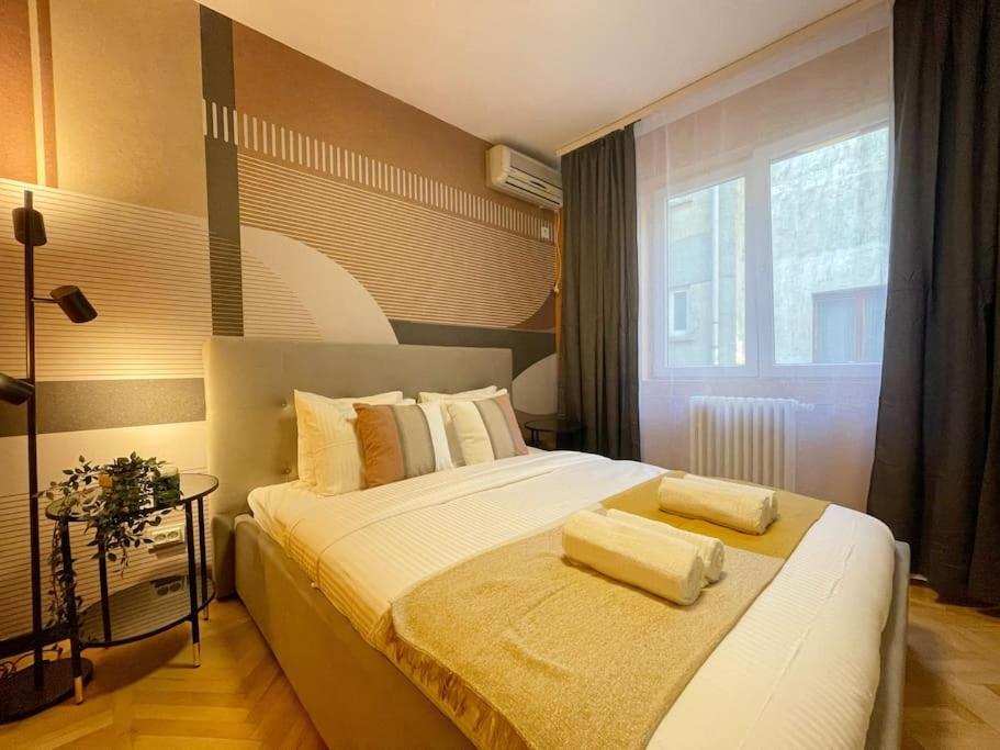 Appartamento Consensus - Calea Victoriei Bucarest